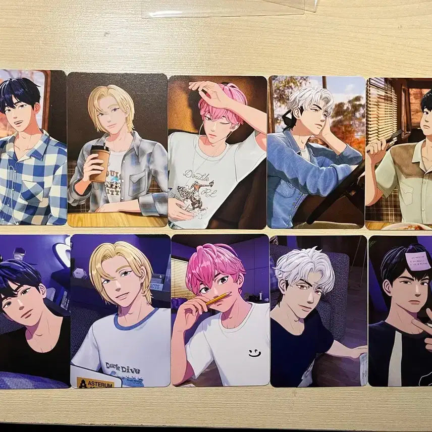 플레이브 2025 시즌그리팅 포카 판매합니다