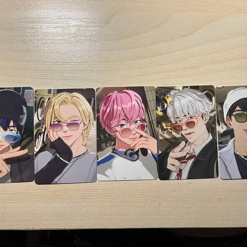 플레이브 카쿠렌보 위버스 특전 포카 판매합니다