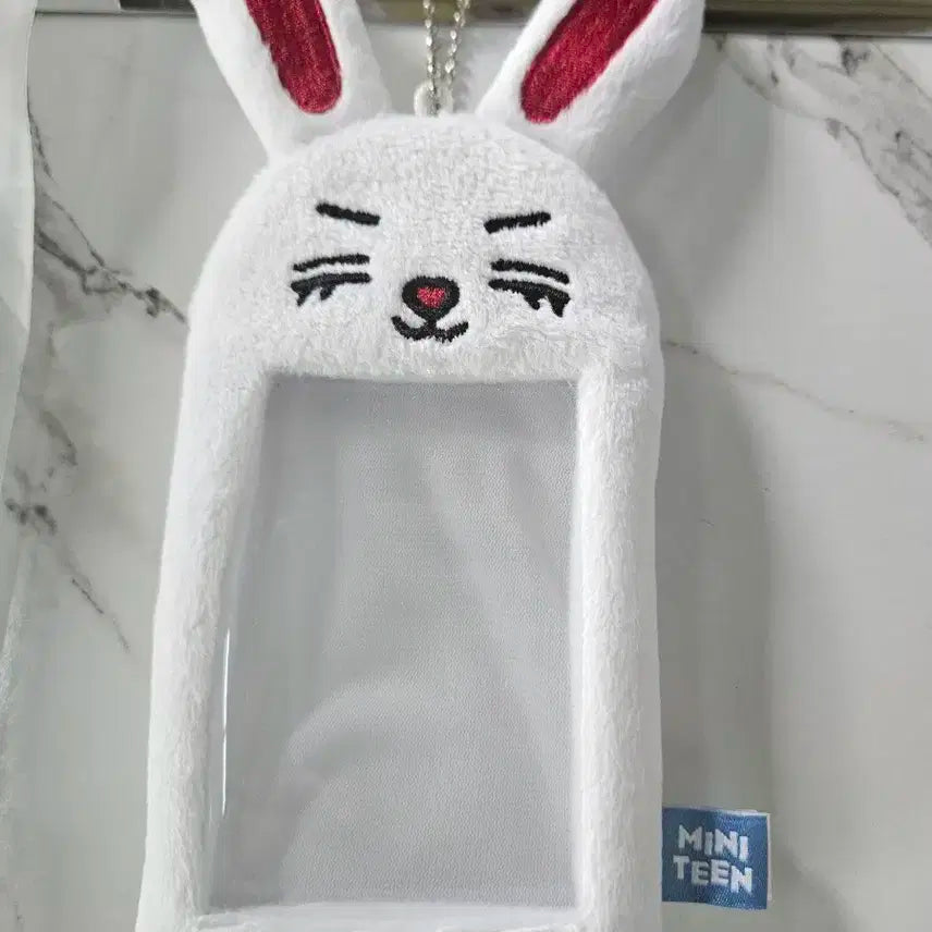 새상품)세븐틴 MINITEEN 토끼 포토카드 홀더 인형 키링 판매합니다