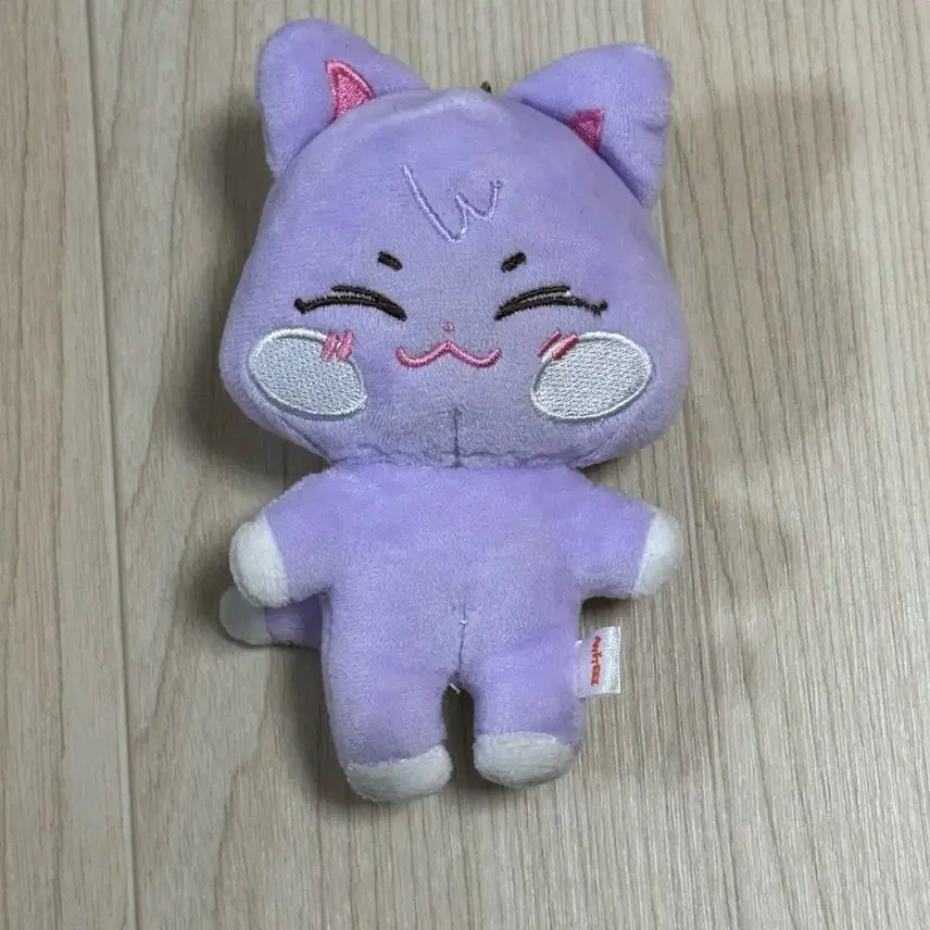 애니티즈 에이티즈 산덕이 키링인형