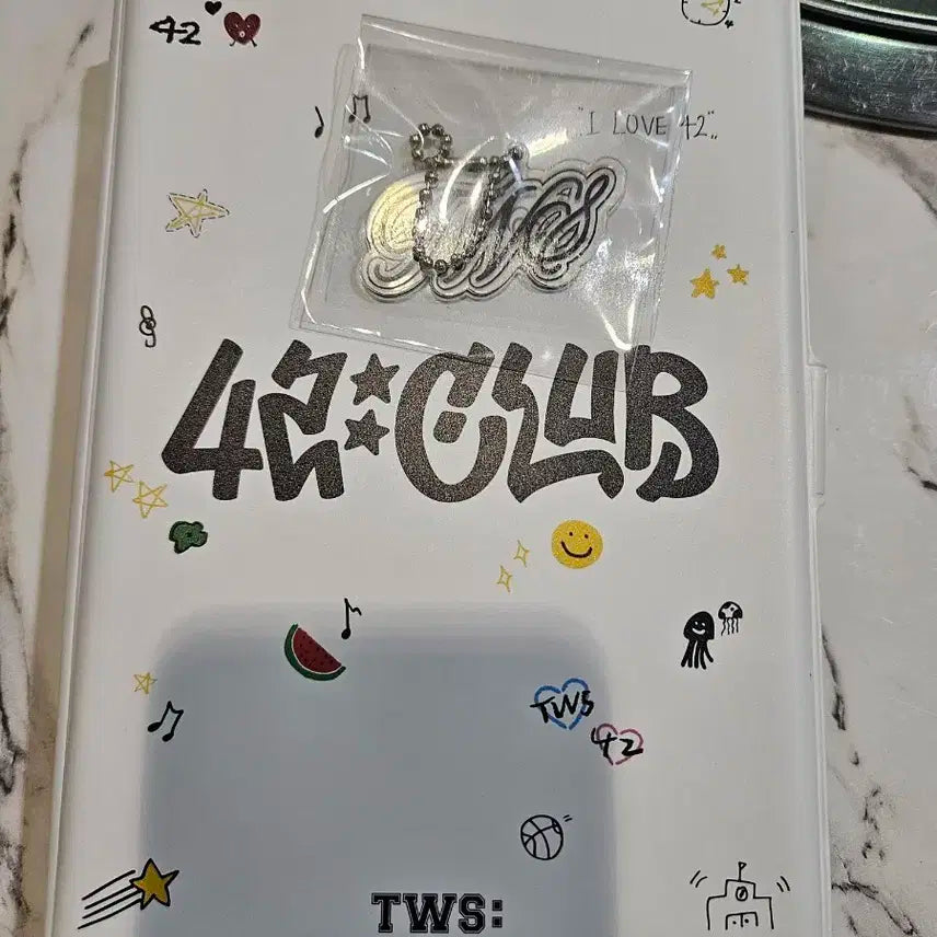 새상품) 투어스 포카 바인더 판매합니다