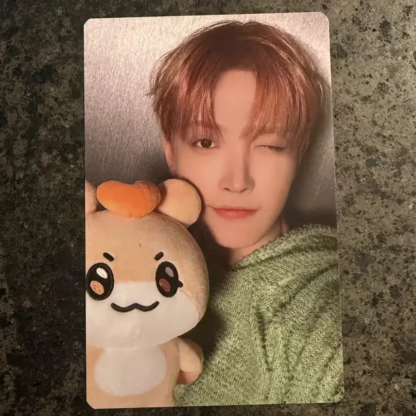 에이티즈 라인프렌즈 마이티즈 트레카 홍중 양도