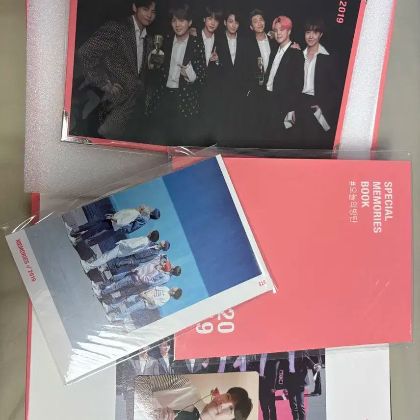 방탄소년단 메모리즈 2019 (포카제이홉) 팝니다!