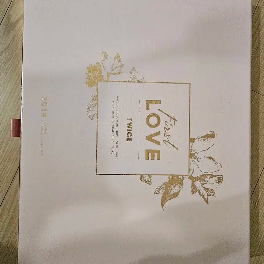 트와이스 First Love 2018 시즌그리팅