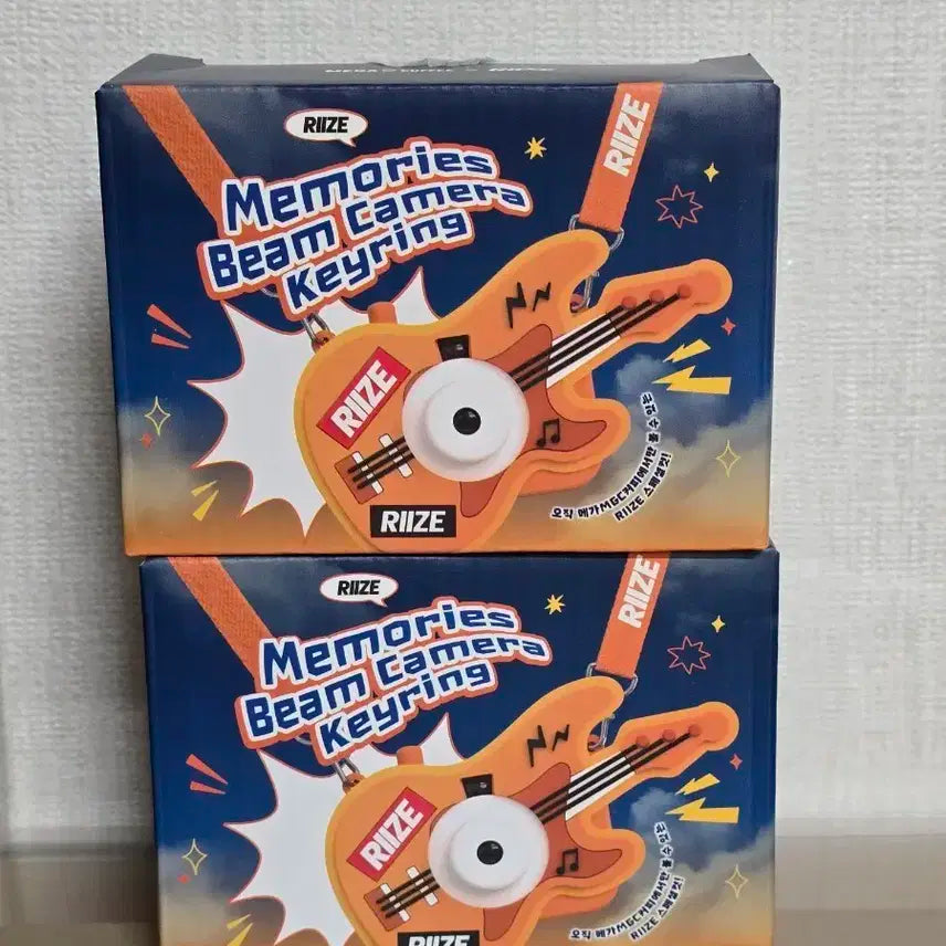 메가커피 라이즈 RIIZE Memories 카메라 키링