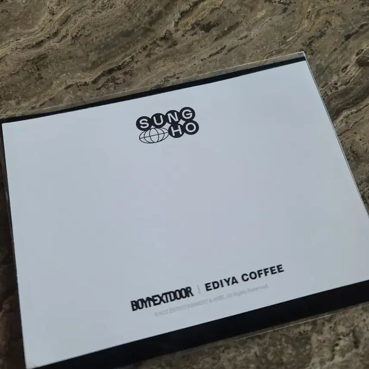 보넥도 이디야 엽서 성호