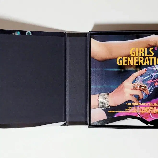 [인기수집반]소녀시대 4th 미니앨범 Mr.Mr 2014년