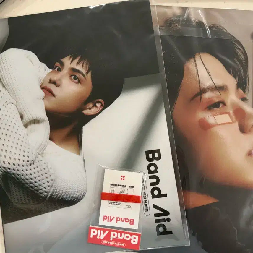 데이식스 밴드에이드 (Band Aid) - 포스터포함