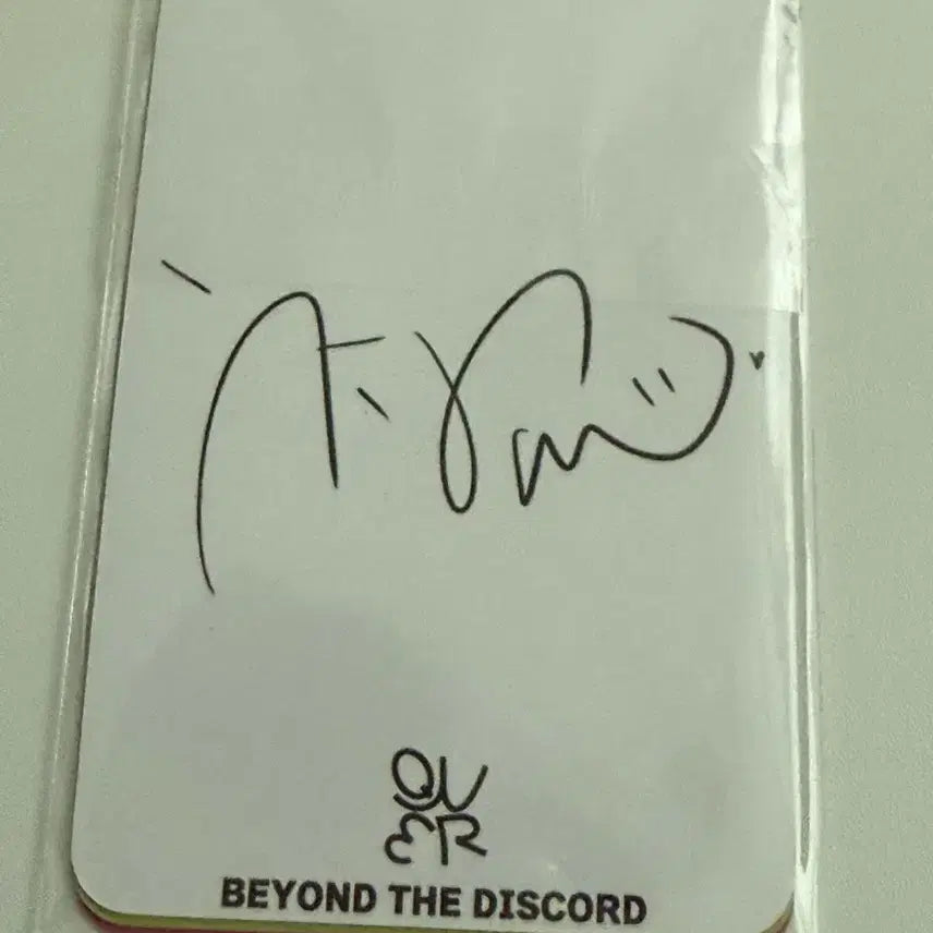 QWER 일본판 LP 특전 포카 판매합니다