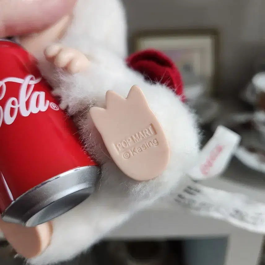 라부부 코카콜라 인형 (상자 포함)