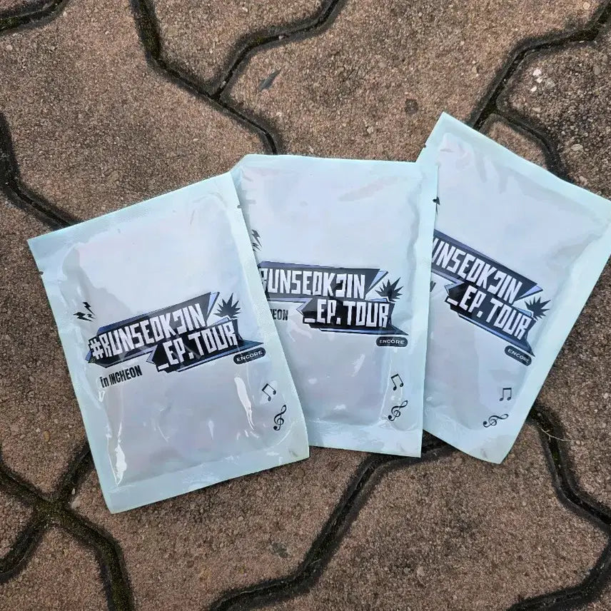 BTS JIN RUNSEOKJIN 런석진 인천 첫콘 아미존 포카