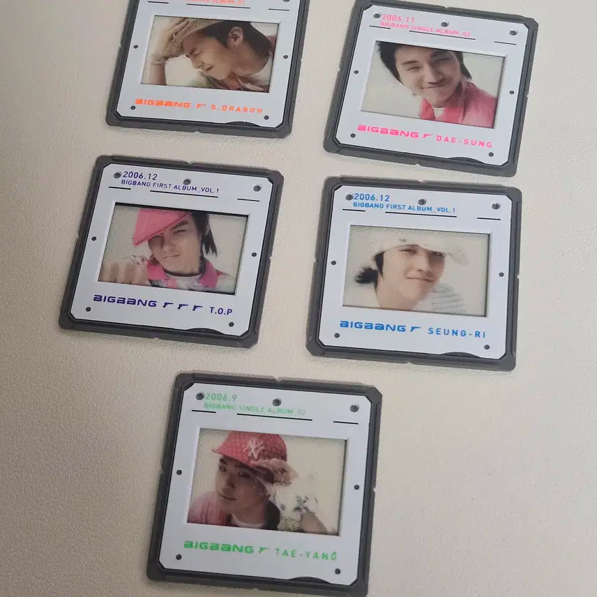 빅뱅 정규 1집 + 싱글 1,2,3집 + 특전 포함(페이퍼토이) 일괄판매