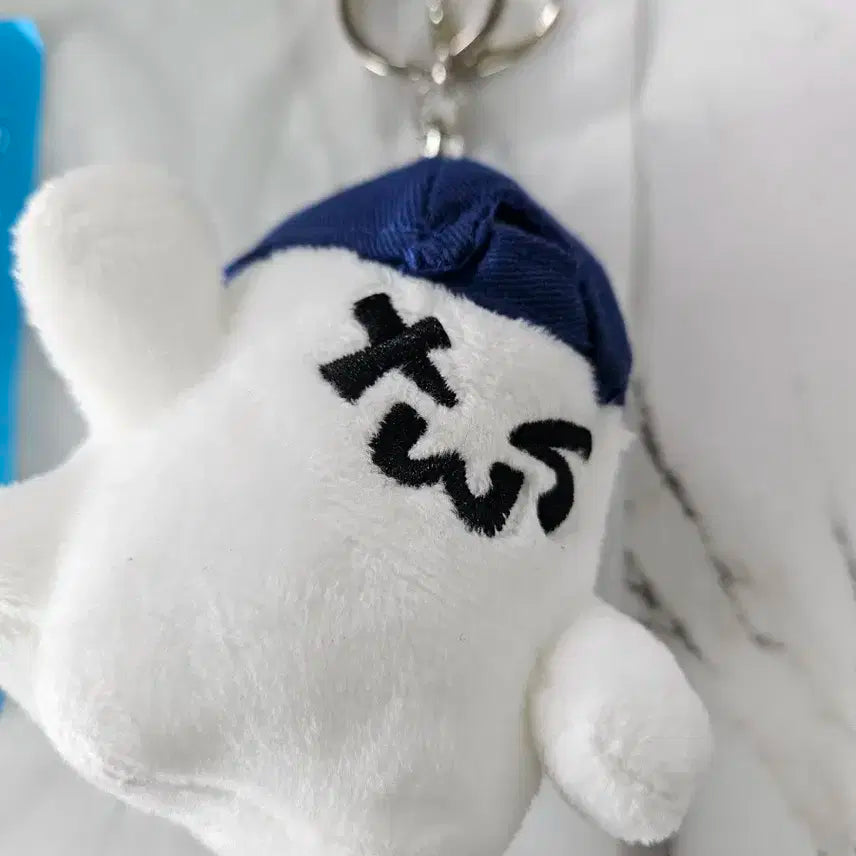 새상품) 투어스 투령인형 키링 판매합니다