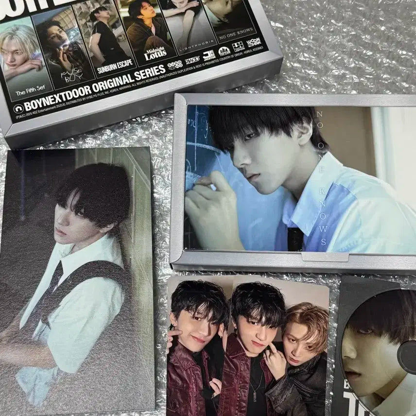 보이넥스트도어 보넥도 디액션 프레임반 운학 버전(포카 증정)