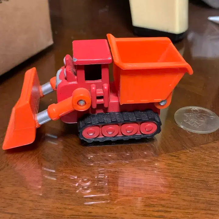 불도저 피규어