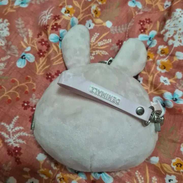 데이식스 19 클콘 선물콘 데니멀즈 파우치 원필 필끼