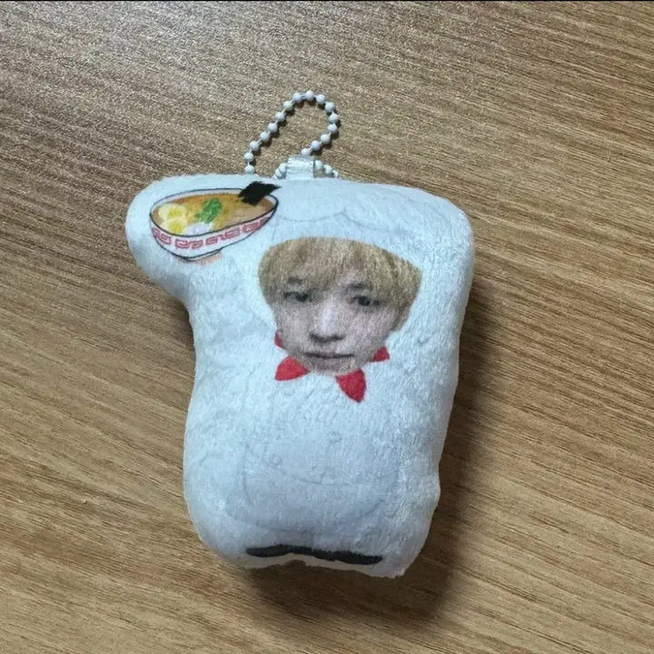 엔시티위시 유우시 쿠션키링 라면가게 사장 유우시 인형