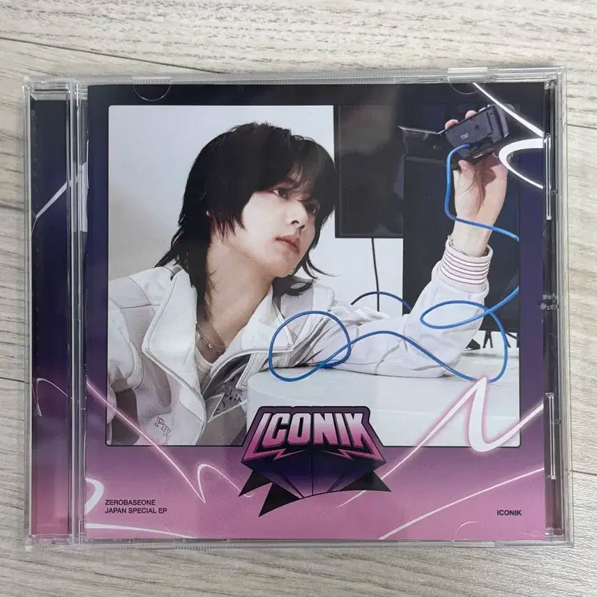 제베원 한유진 일본 아이코닉 앨범 (개봉)