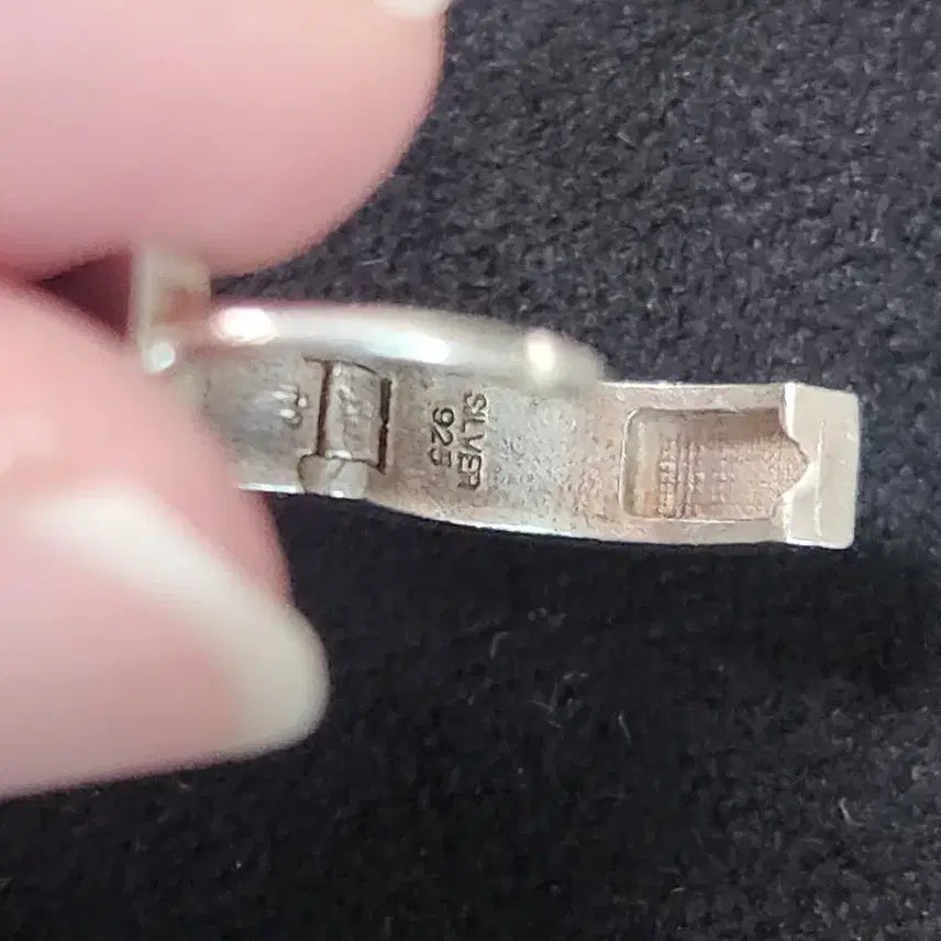 몬스타엑스 몬엑 11월을 담은 순간 기현 귀걸이