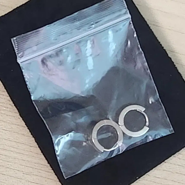 몬스타엑스 몬엑 11월을 담은 순간 기현 귀걸이