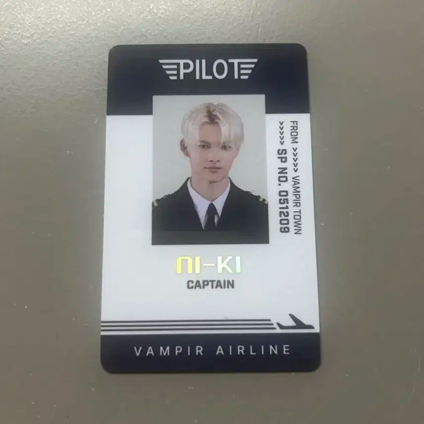 급처-엔하이픈 월드 sp카드 니키 (사용O)