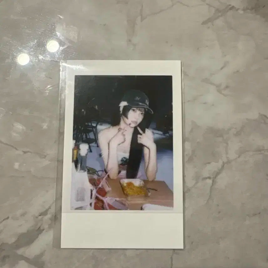 르세라핌 스파게티 엠디 인스턴트 포카 홍은채