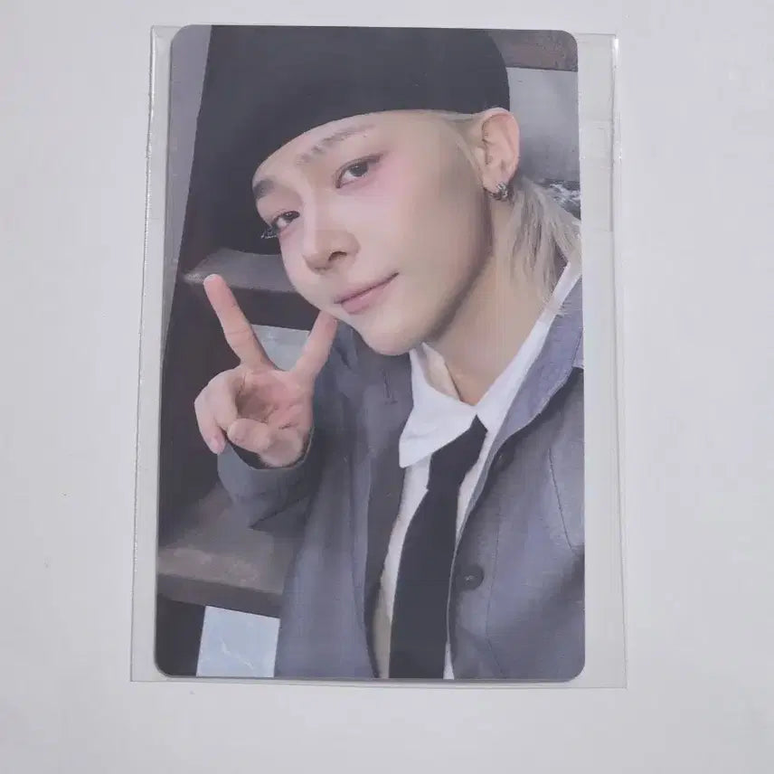 앤팀 백투라이프 니콜라스 위버스 특전 포카