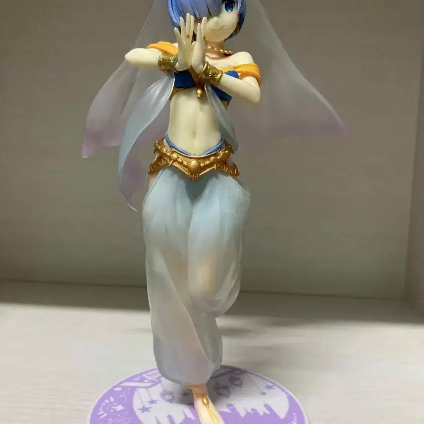 리제로 렘 피규어 세트