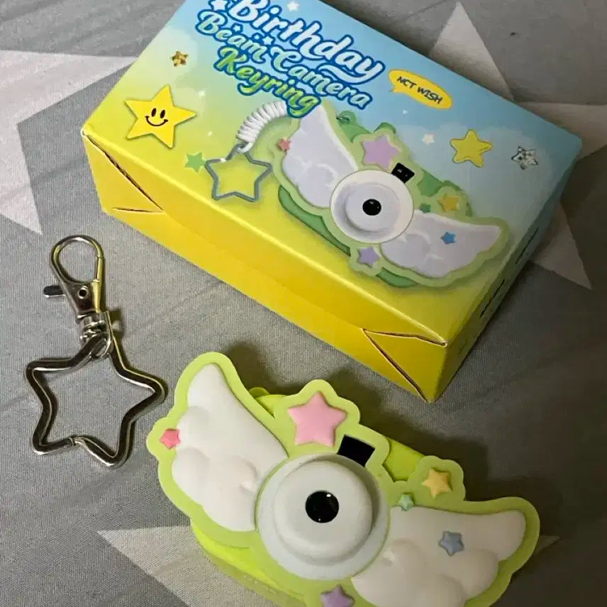 엔시티 위시 메가커피 MD 빔 카메라 키링