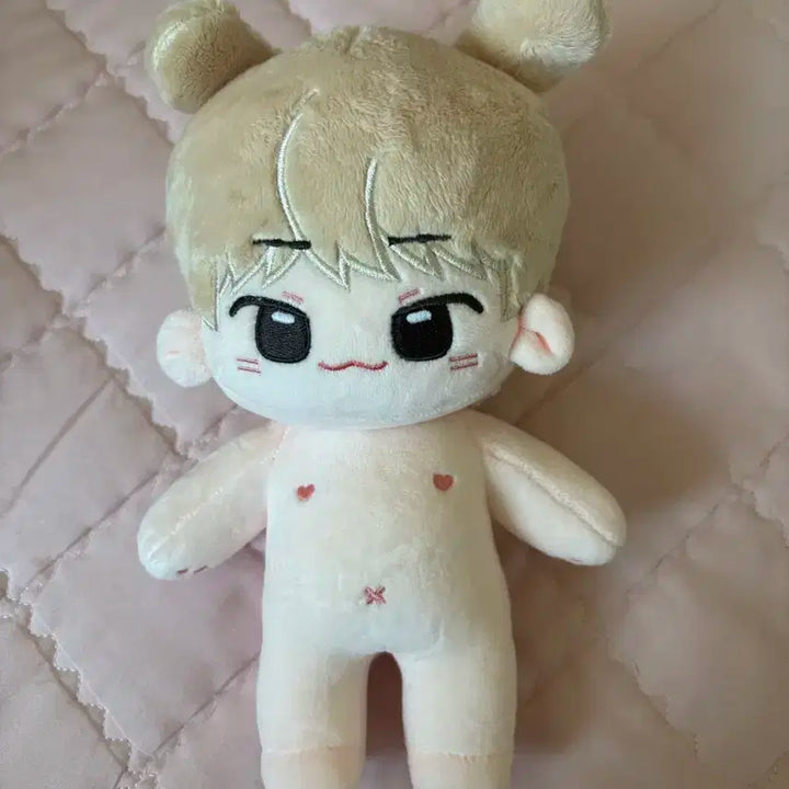 세븐틴디노 멍멍찬 20cm뼈깅 팝니다