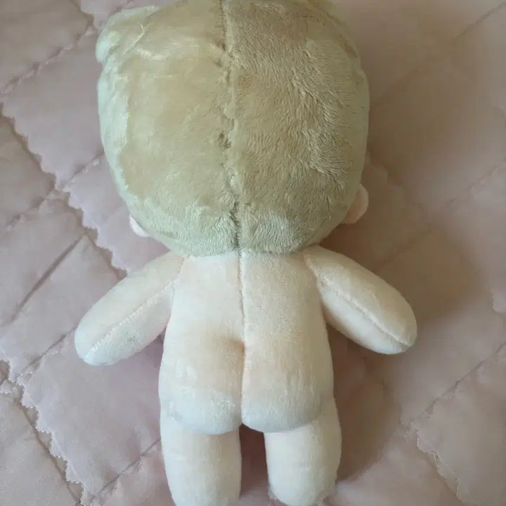 세븐틴디노 멍멍찬 20cm뼈깅 팝니다