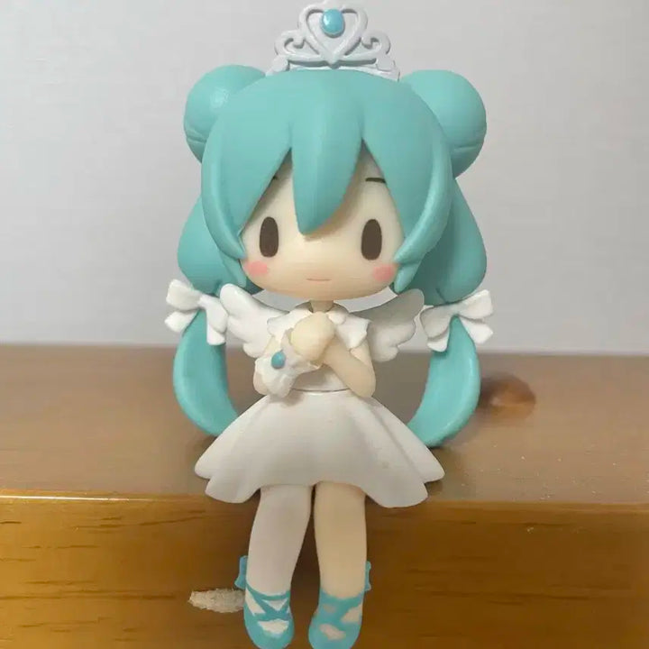 미쿠 미니 피규어 판매합니다