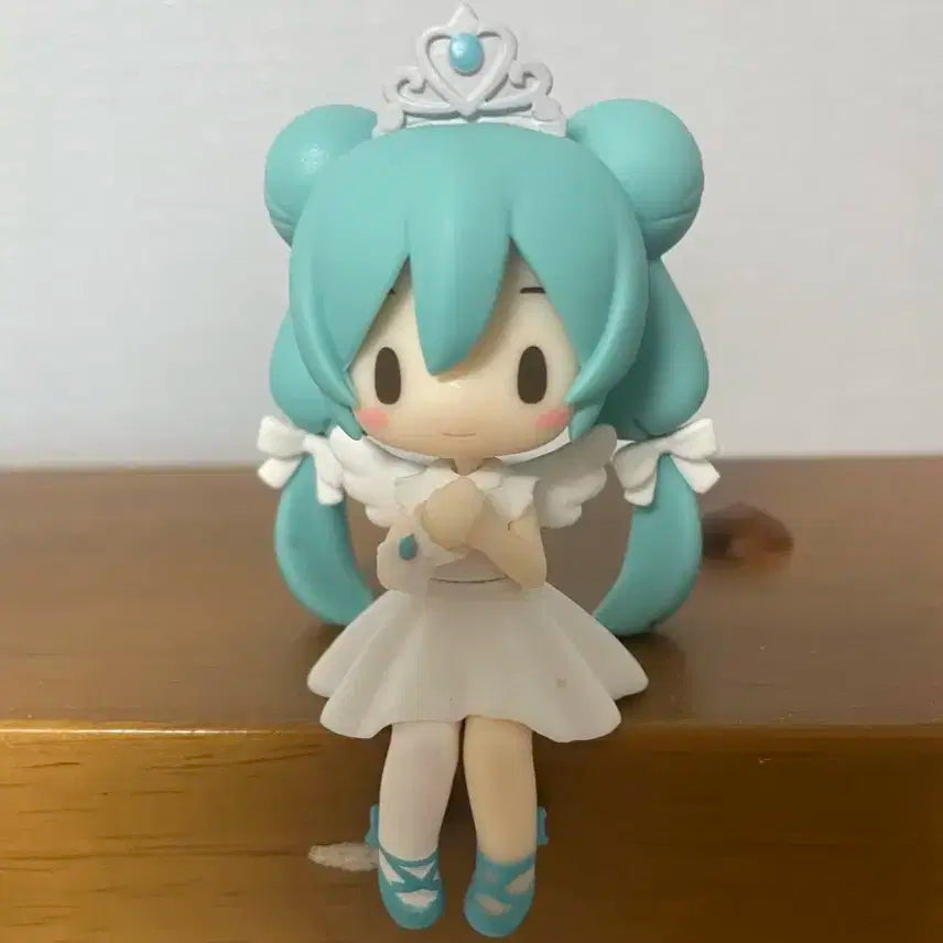 미쿠 미니 피규어 판매합니다