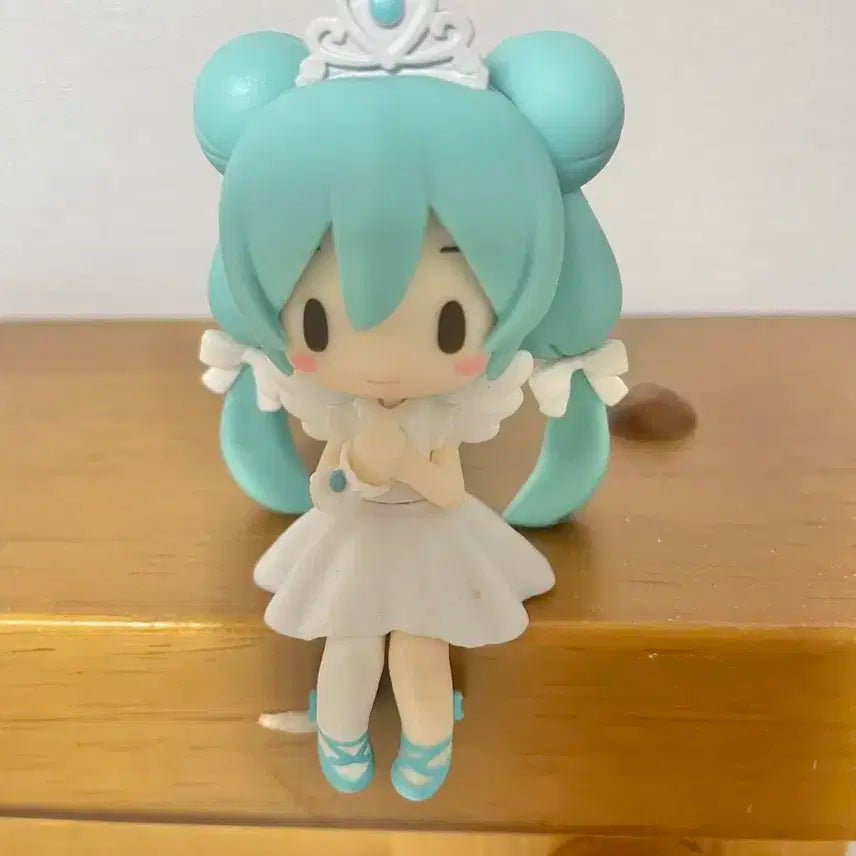 미쿠 미니 피규어 판매합니다