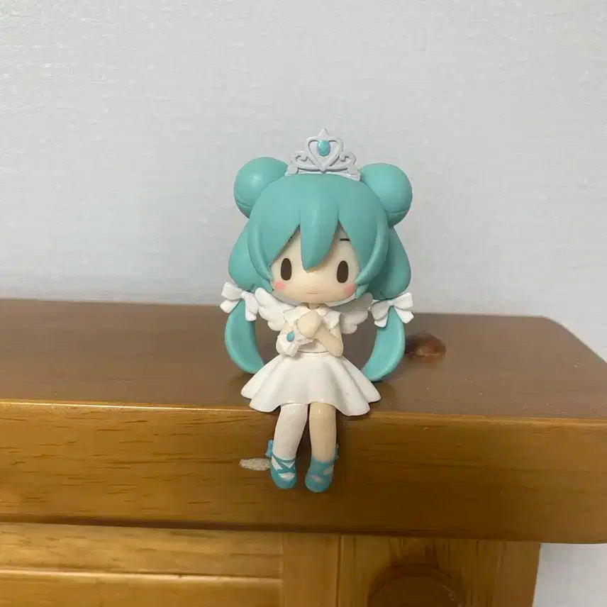 미쿠 미니 피규어 판매합니다