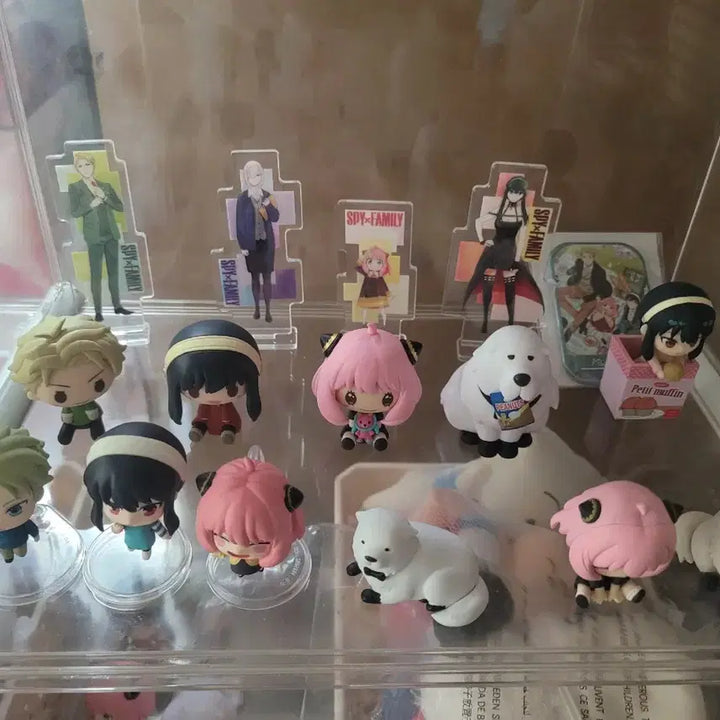 스파이패밀리 피규어 팝니다