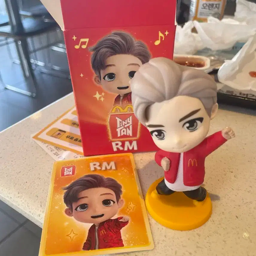 BTS 방탄 알엠 맥도날드 피규어