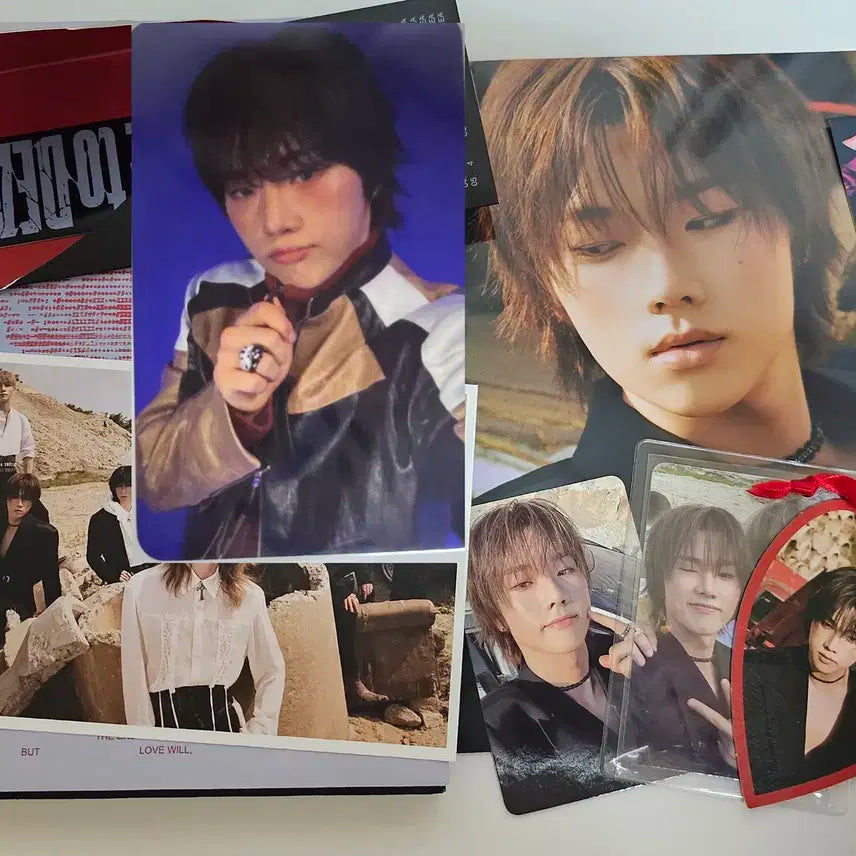 엑디즈 정수 예판 특전 포스터2종류 + 팬즈샵특전포카+ 앨범2개 세트