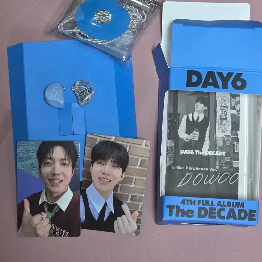 DAY6 도운 인이어 이어폰 The Decade 앨범 굿즈