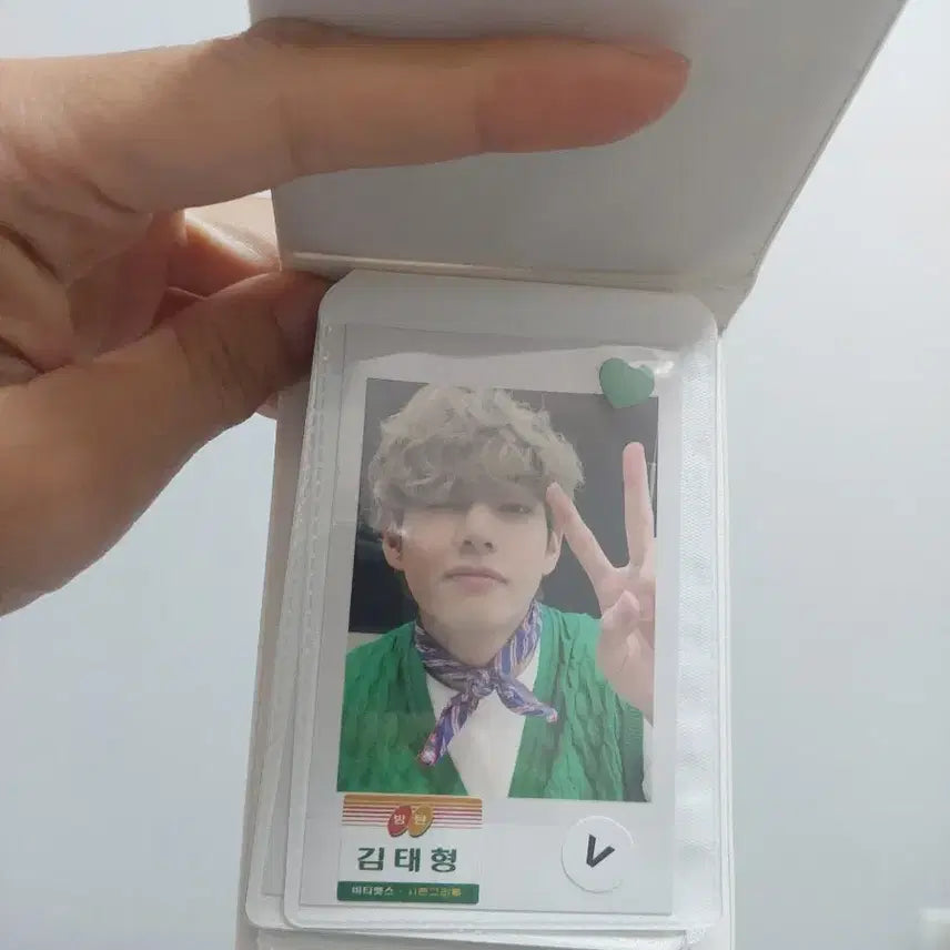 방탄소년단 시그 폴라로이드