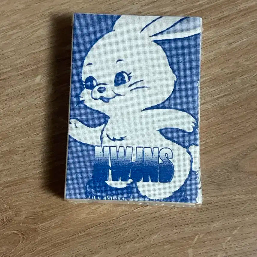 뉴진스 미개봉 앨범 어텐션 위버스