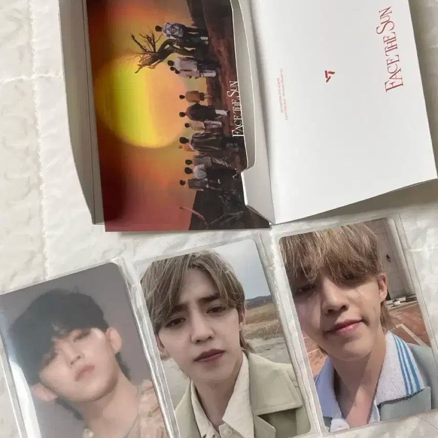 세븐틴 에스쿱스 페더썬 위버스반