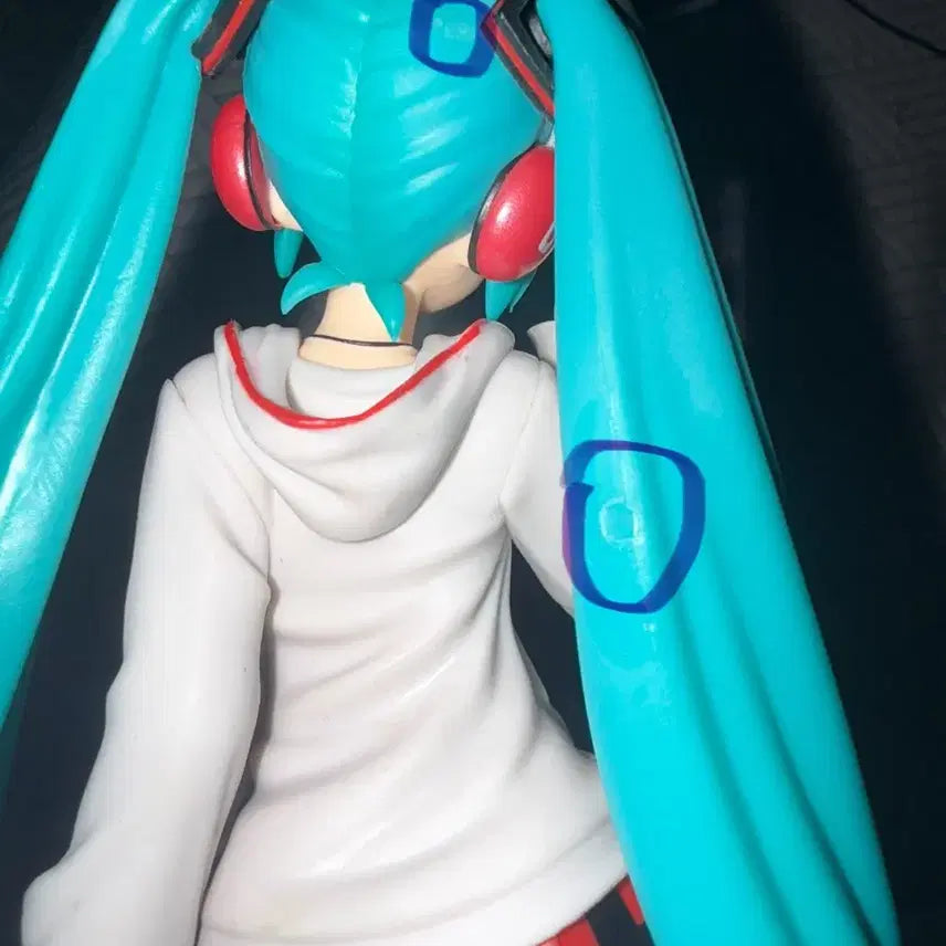 네추럴 프로젝트 디바 안경 미쿠 피규어