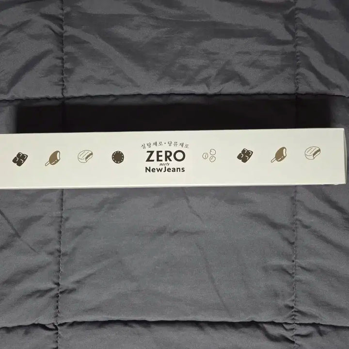 뉴진스 롯데 제로 브로마이드 포스터 (미개봉)