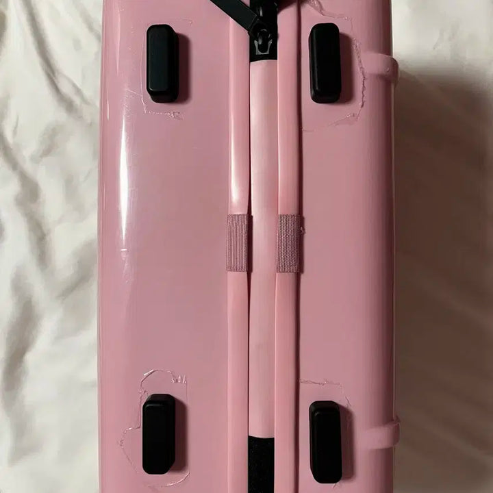 세븐틴 파오럽 캐리어 러기지백 핑크 양도