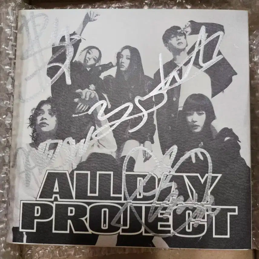 ALLDAY PROJECT 싸인 앨범 엠웨이브