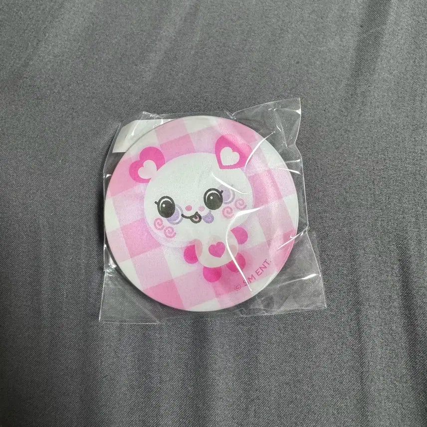엔시티 위시 위시돌 사쿠야 팡이 홀로그램 뱃지 핀버튼 성수 팝업 컬러