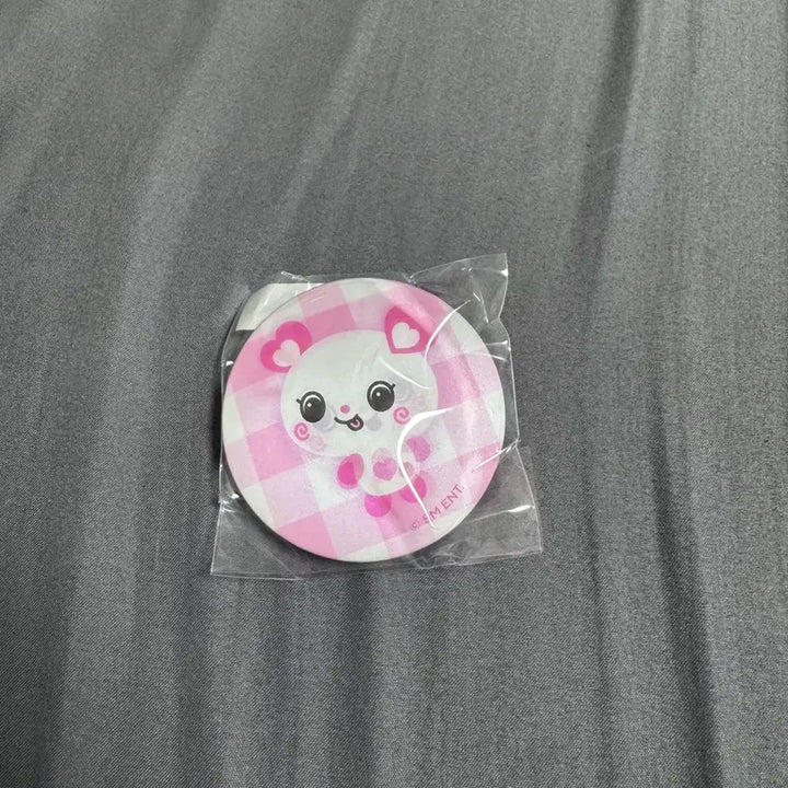 엔시티 위시 위시돌 사쿠야 팡이 홀로그램 뱃지 핀버튼 성수 팝업 컬러