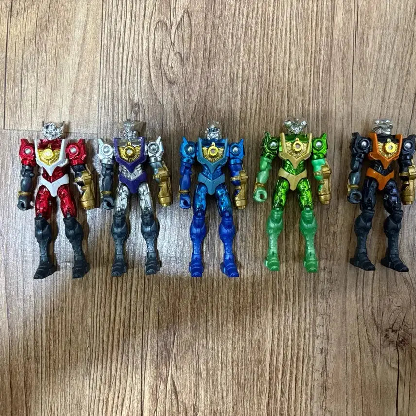 마이크로맨 메탈릭 한정판 피규어