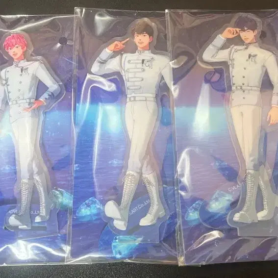 플레이브 팬콘 아크릴 스탠드